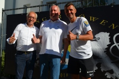 unser Bürgermeister mit 1860-Vize Hans Sitzberger und Löwen-Coach Michael Köllner